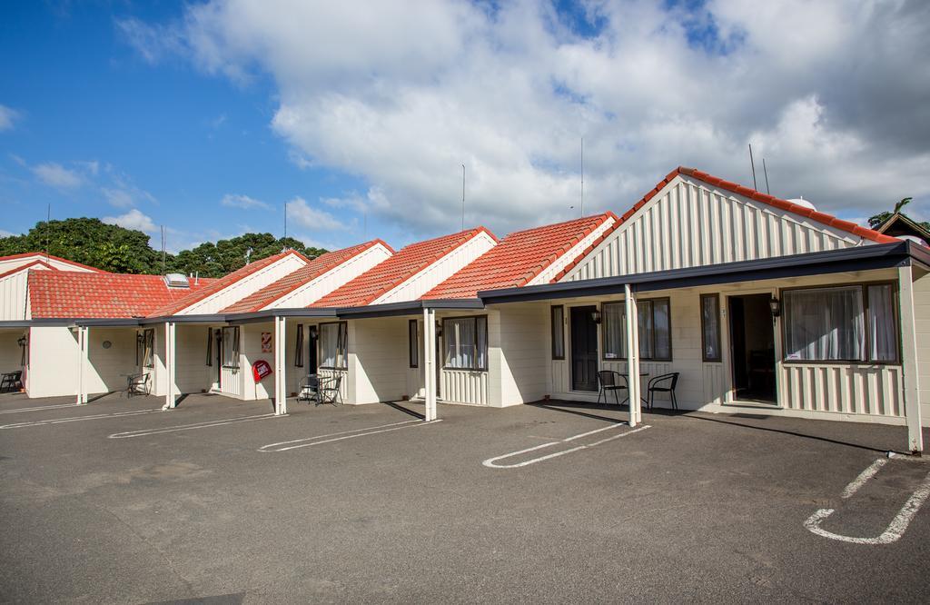 Bennetts Thermal Motor Inn Tauranga Exterior foto