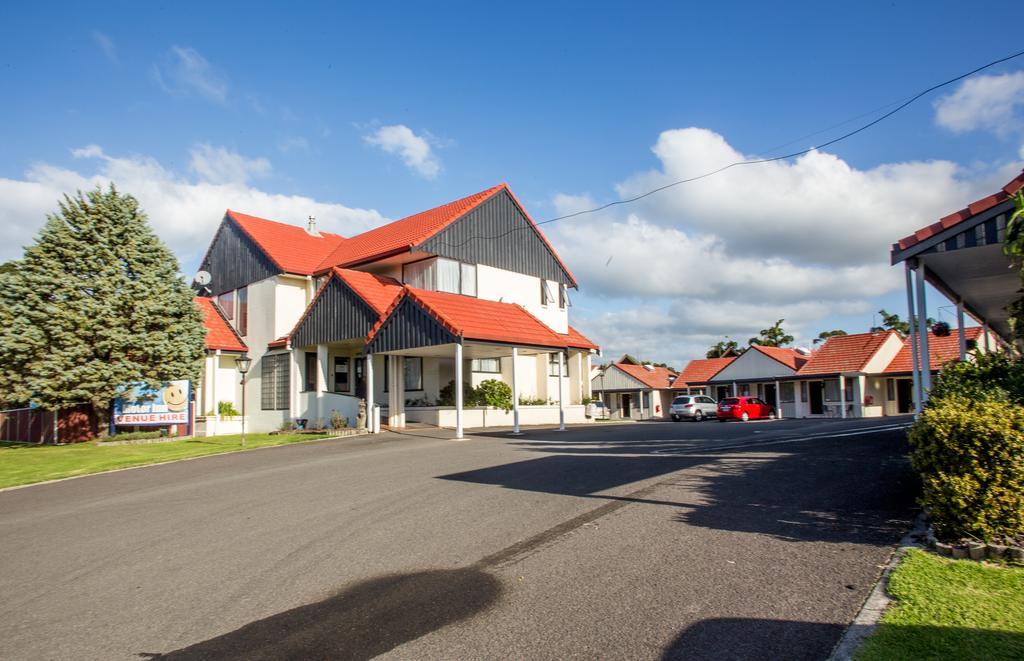 Bennetts Thermal Motor Inn Tauranga Exterior foto